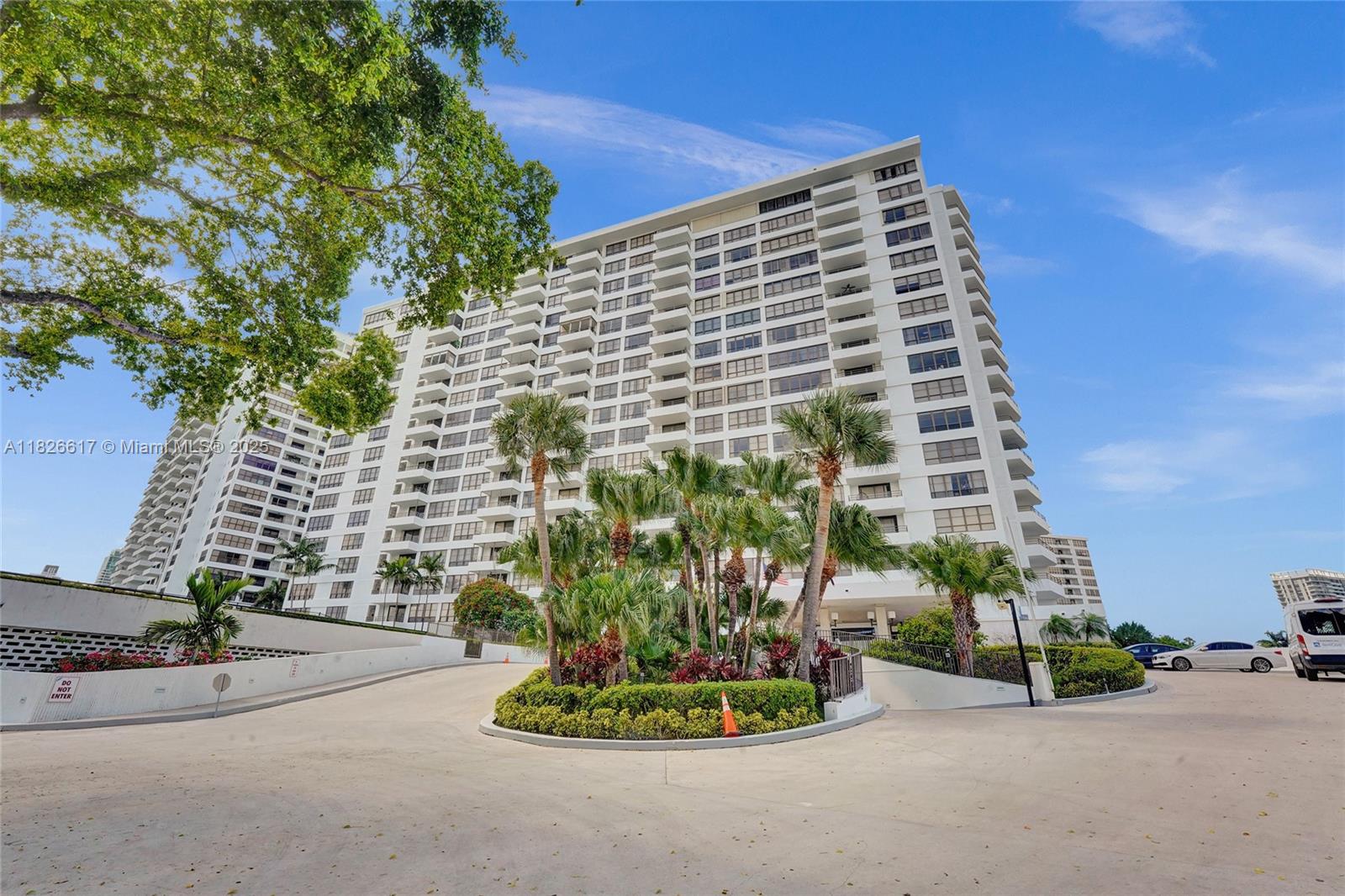 600 Three Islands Blvd # 1016