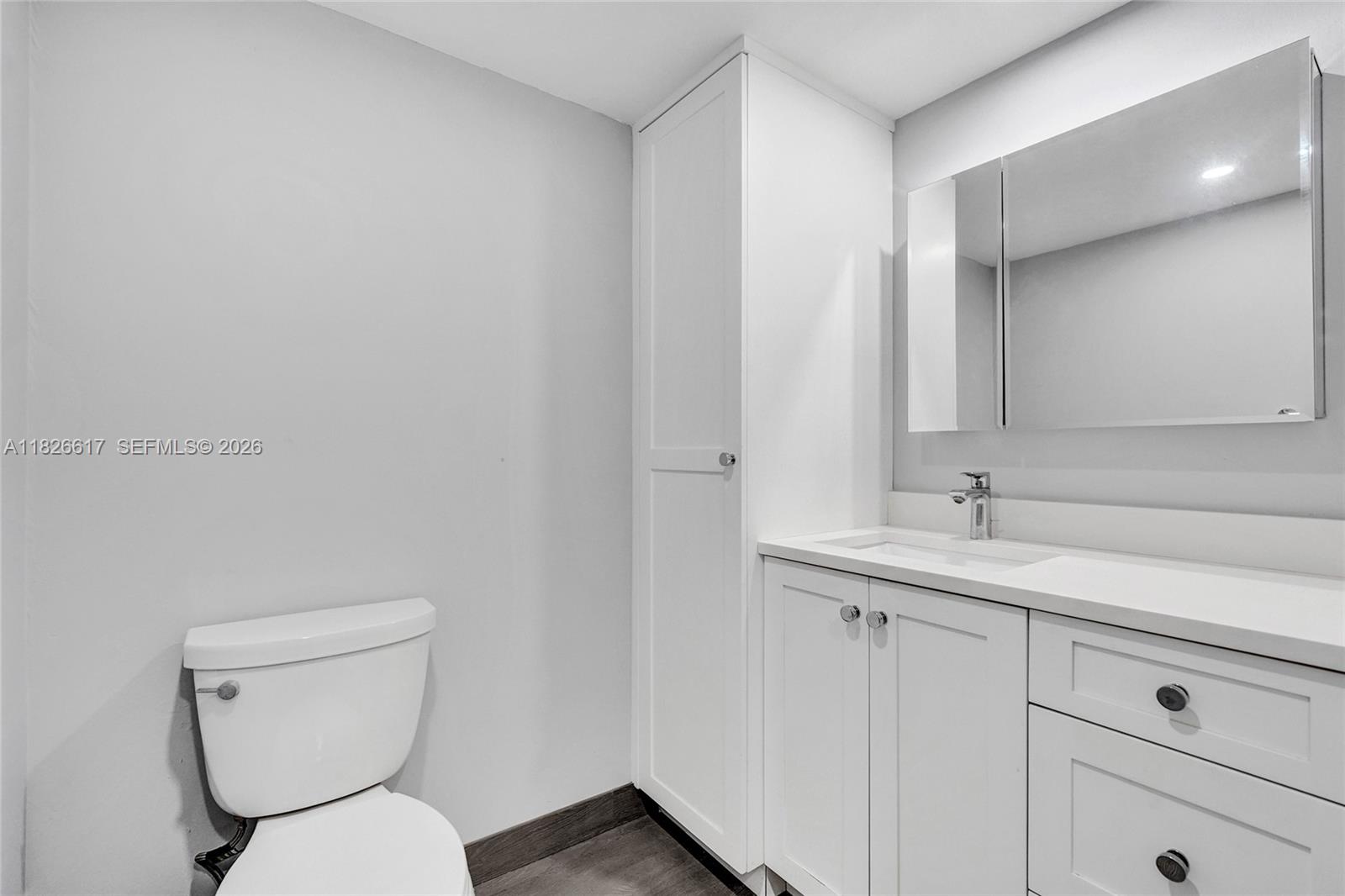 600 Three Islands Blvd # 1016