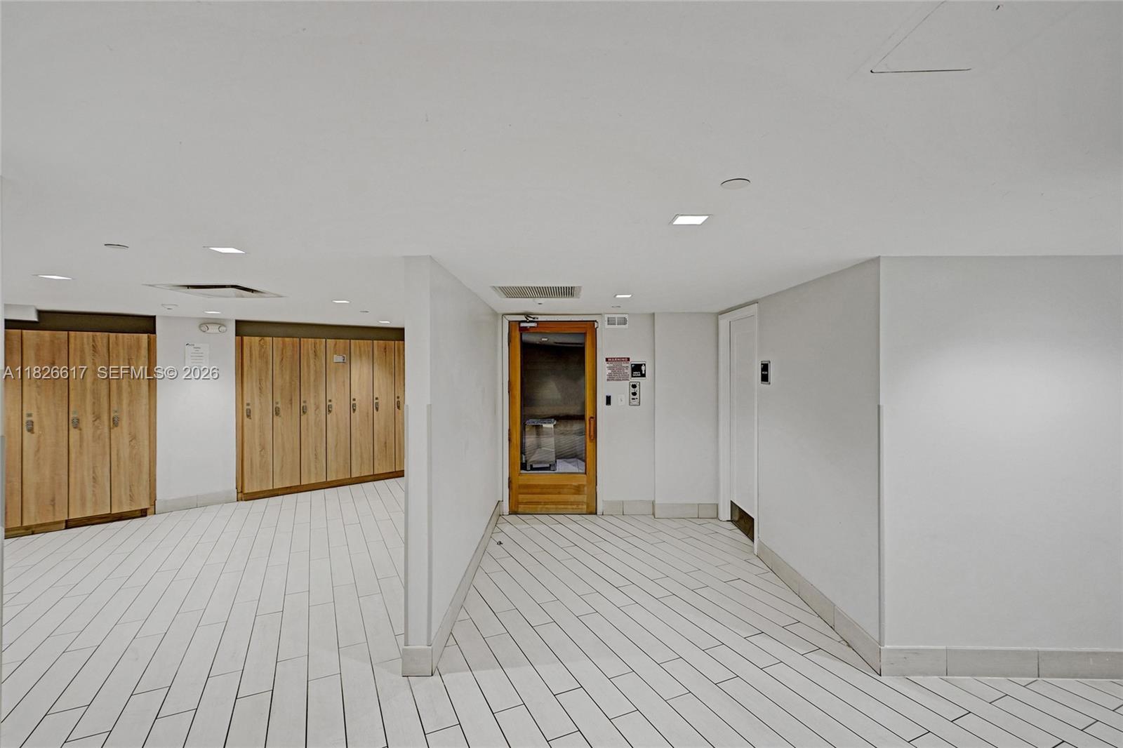 600 Three Islands Blvd # 1016