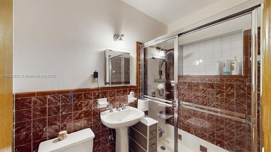 2920 Columbus Blvd # 0