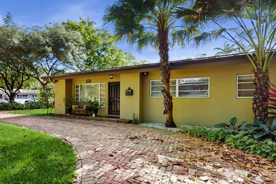 2920 Columbus Blvd # 0