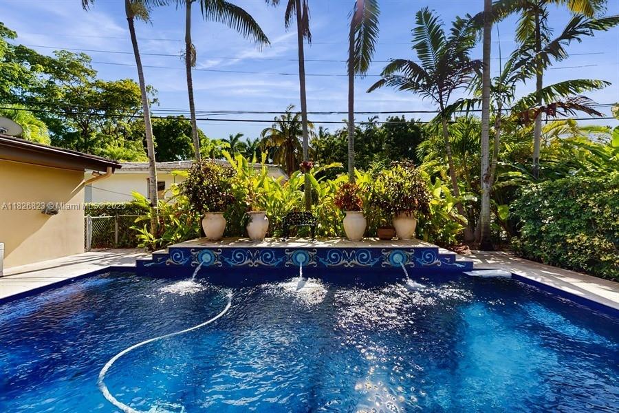 2920 Columbus Blvd # 0