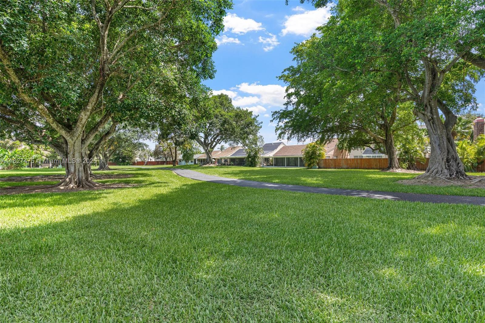 1360 S Audubon Dr