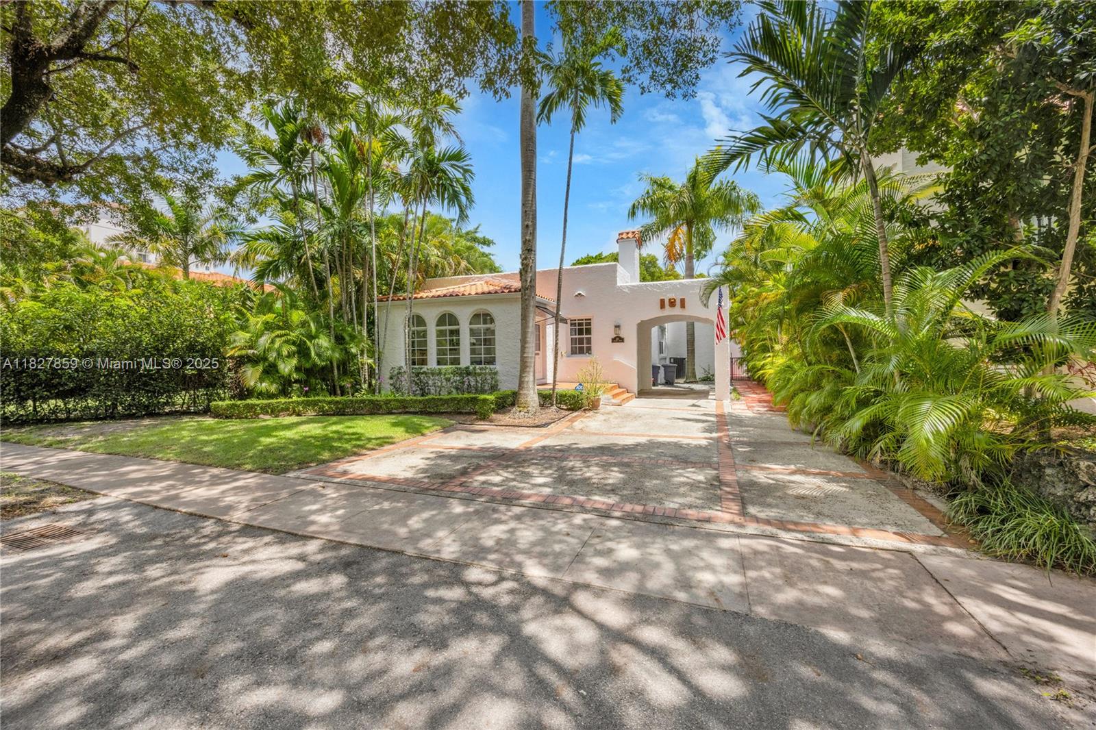 410 Majorca Ave