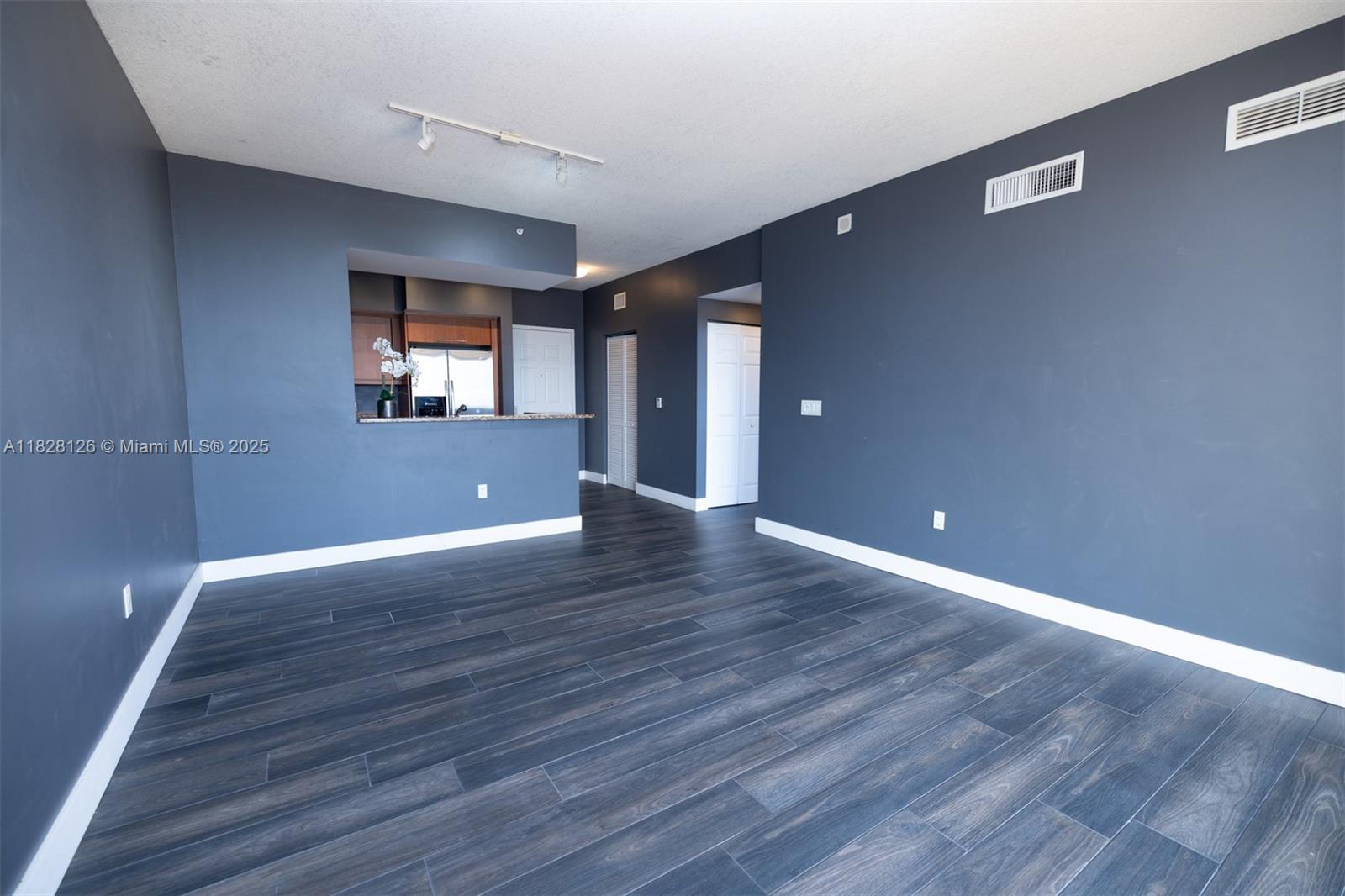 888 S Douglas Rd Unit: PH07