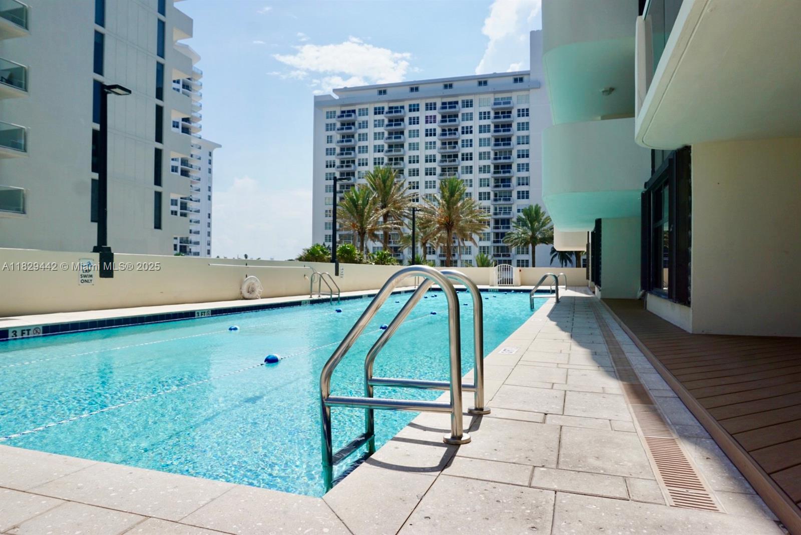 5757 Collins Ave # 803