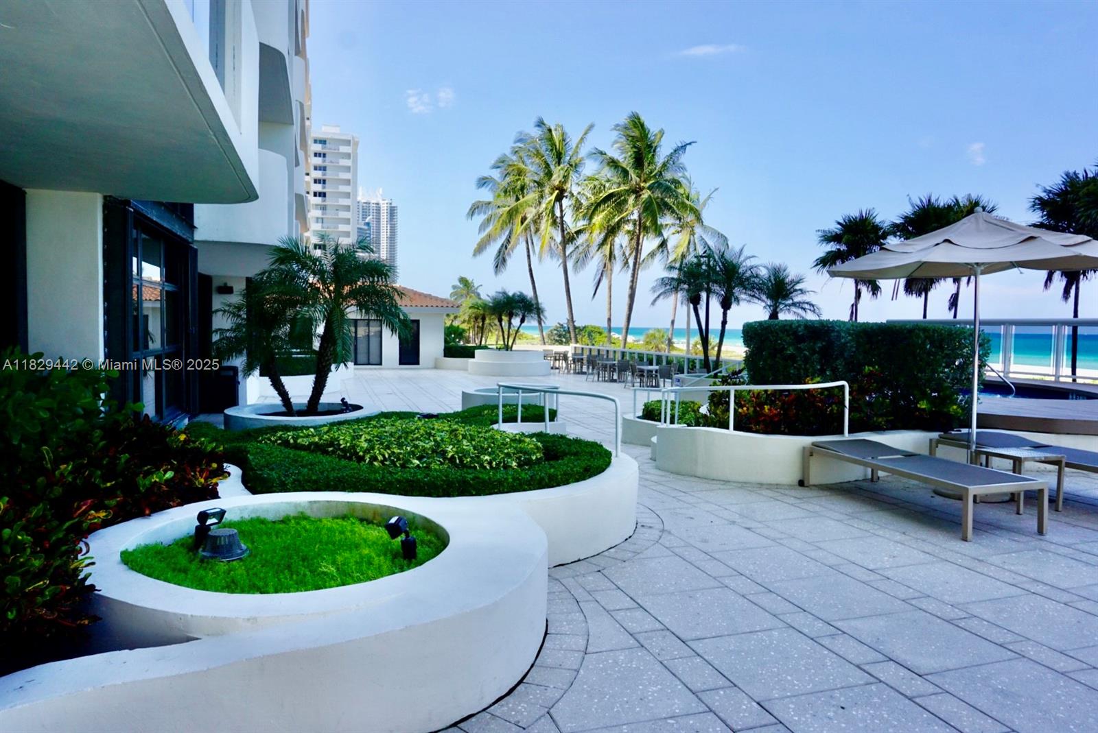 5757 Collins Ave # 803