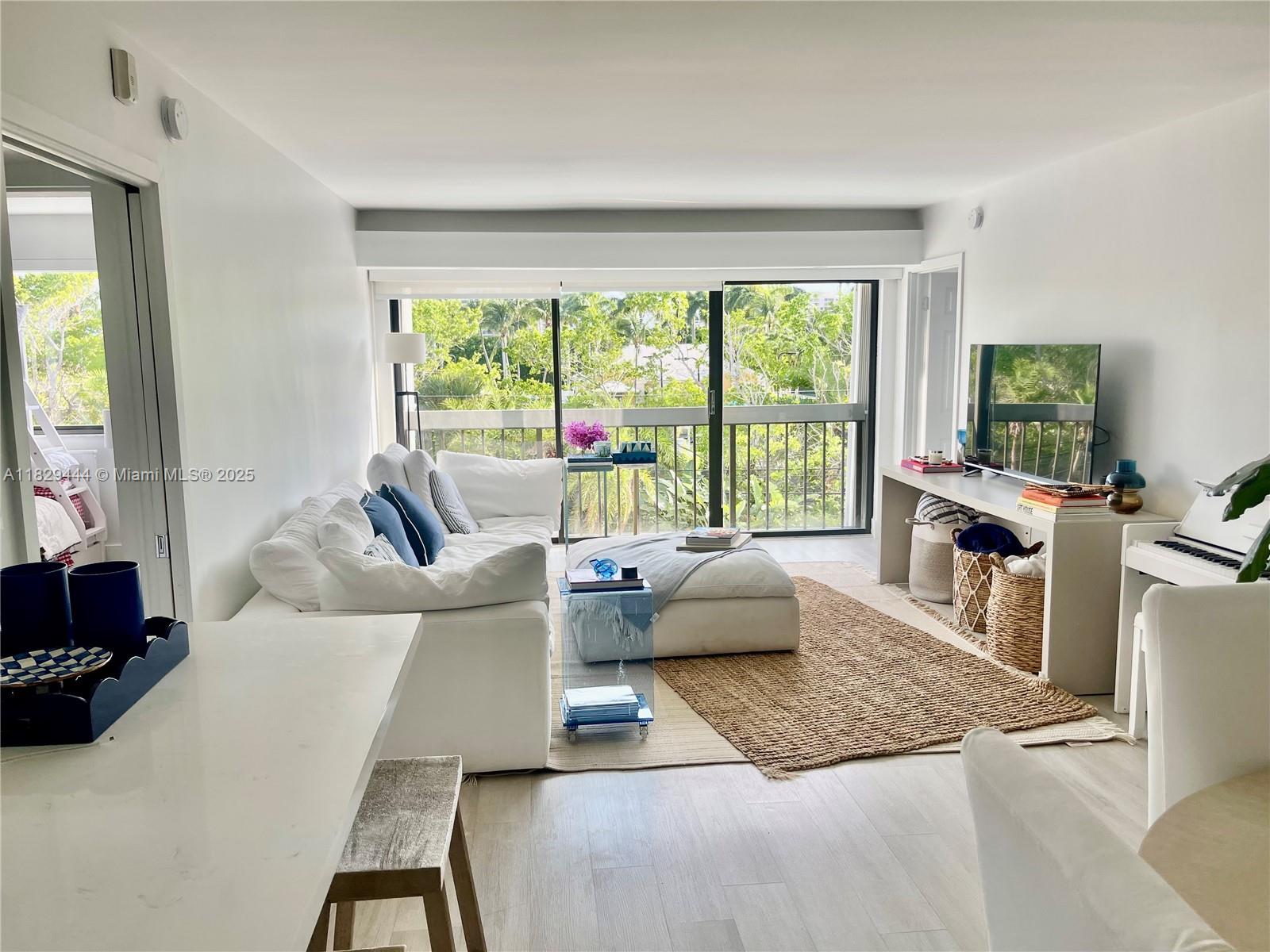 255 Galen Dr # 3D