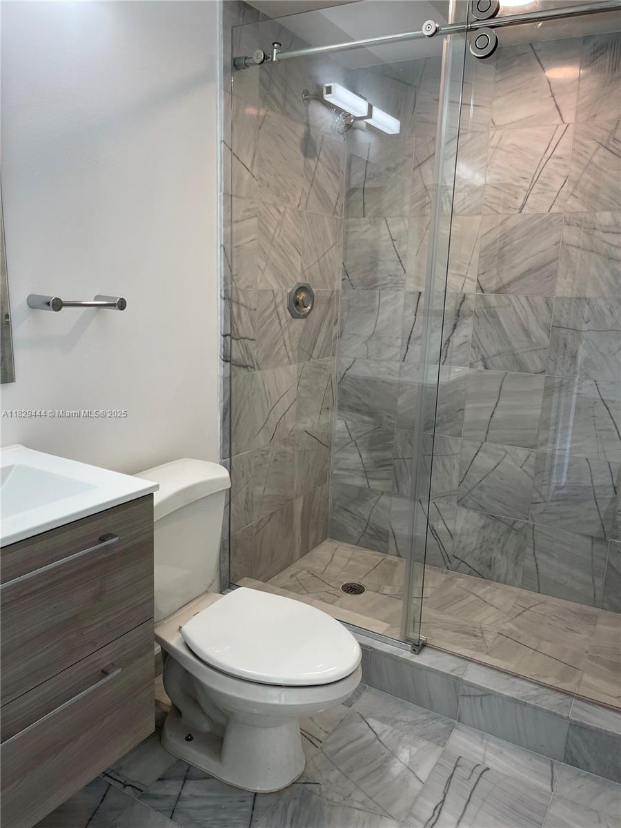255 Galen Dr # 3D