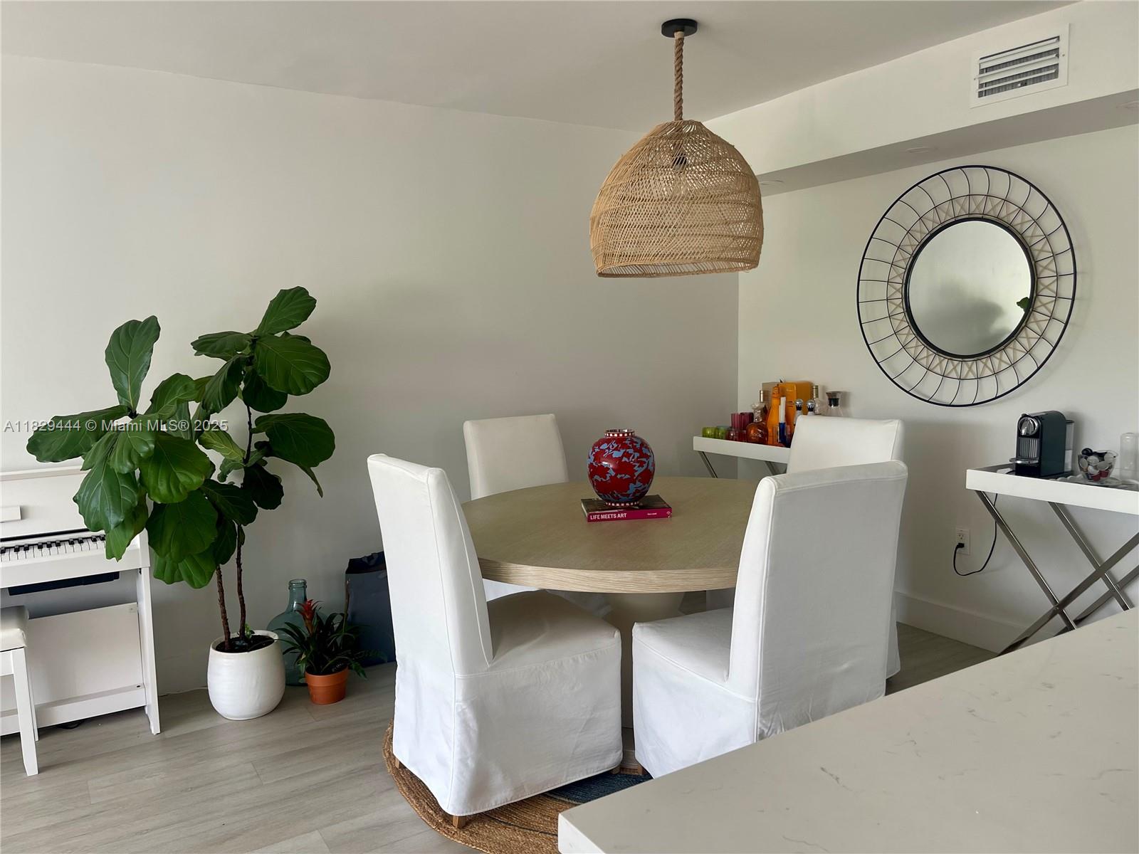 255 Galen Dr # 3D