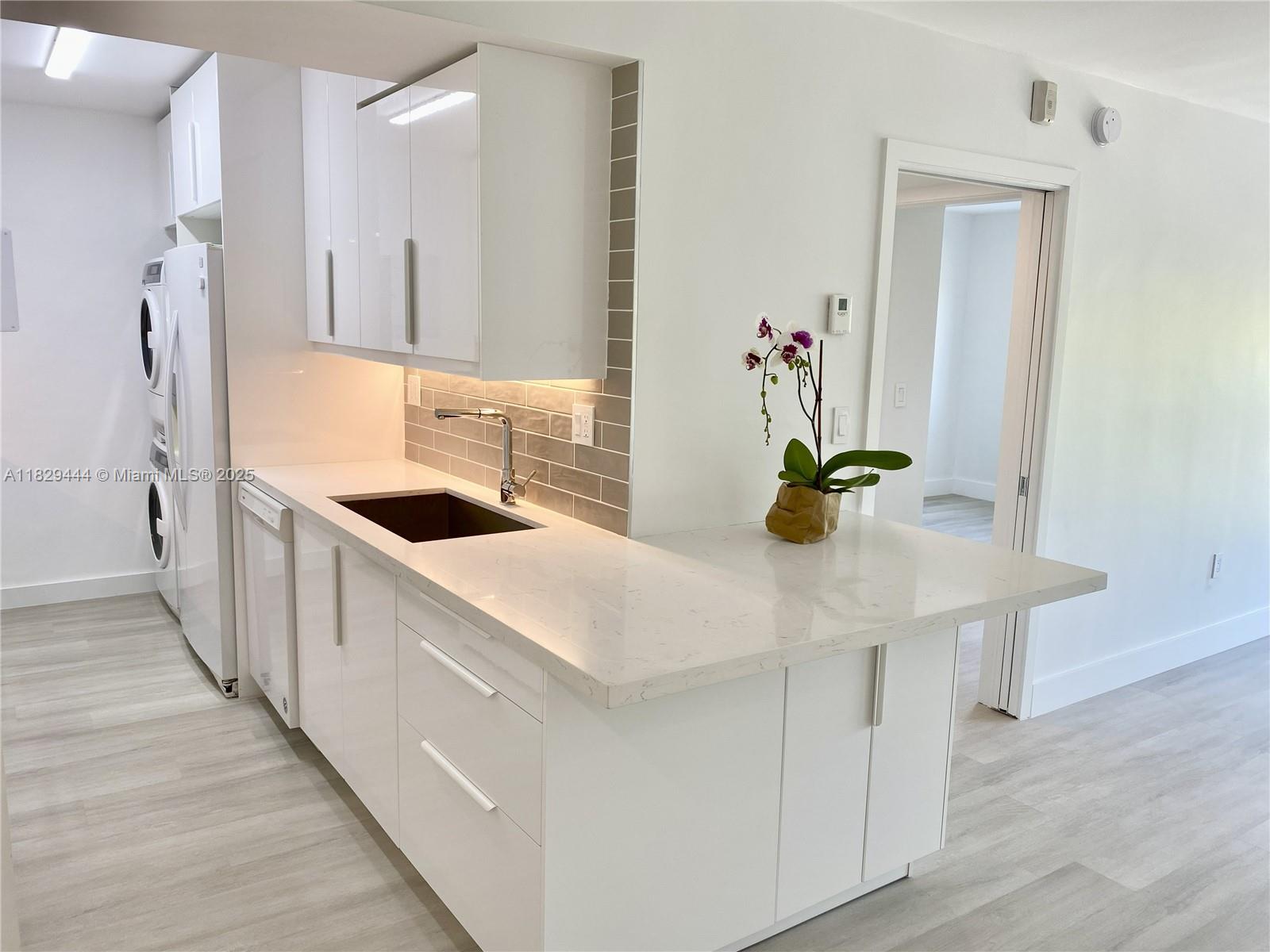 255 Galen Dr # 3D