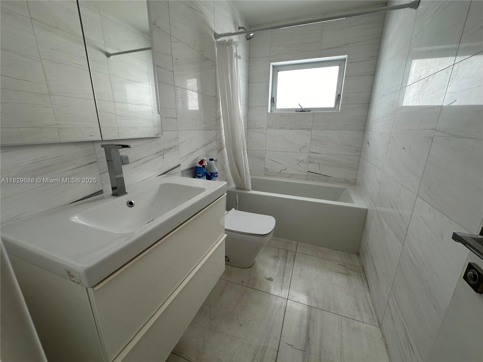370 SW 17th Rd # 370