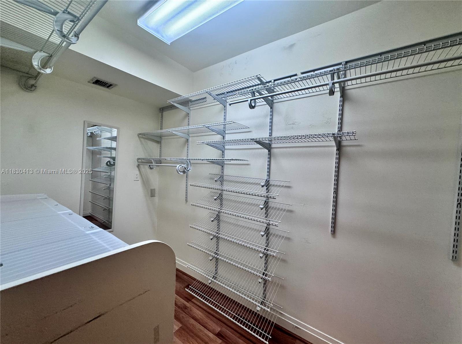 11113 Biscayne Blvd # 653