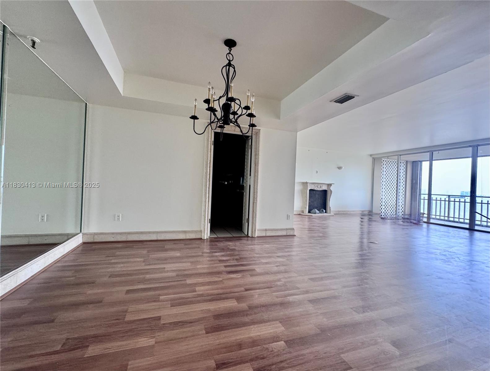 11113 Biscayne Blvd # 653