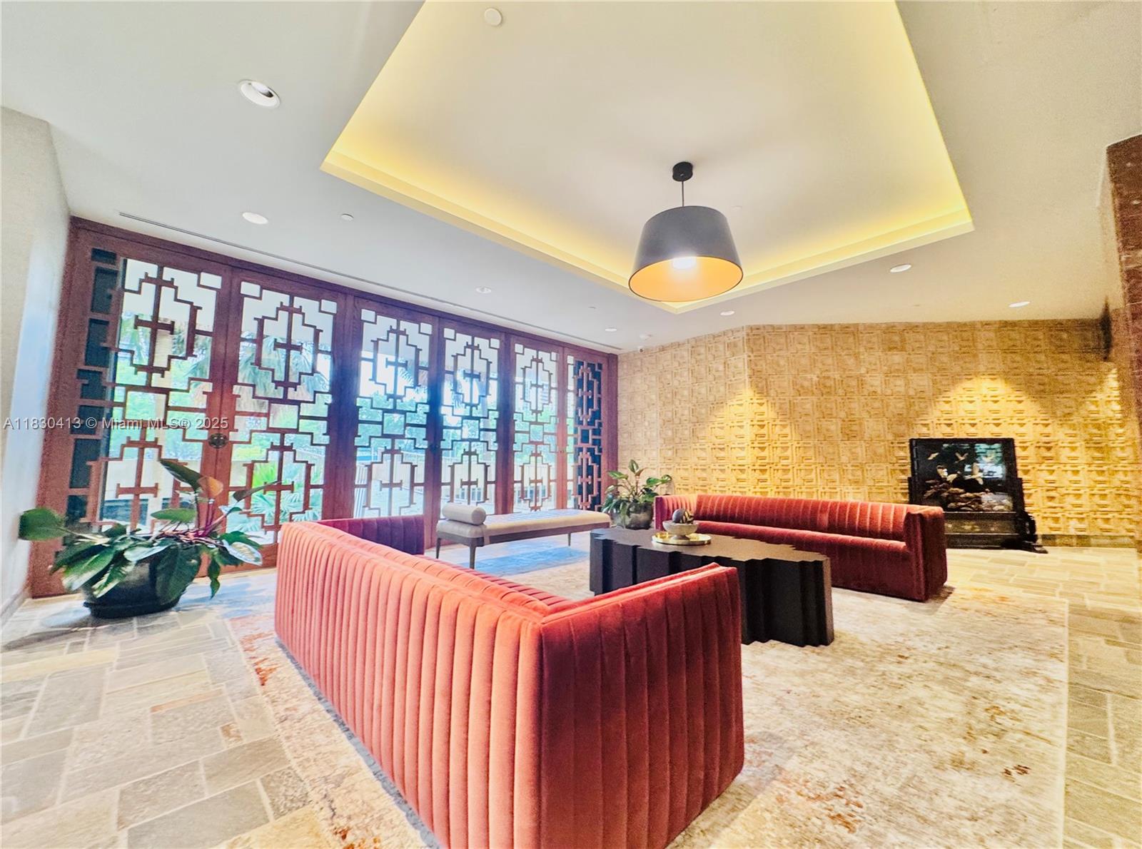 11113 Biscayne Blvd # 653