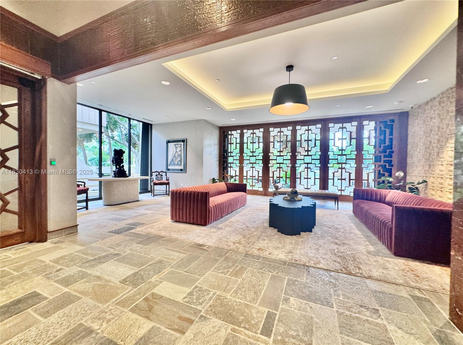 11113 Biscayne Blvd # 653