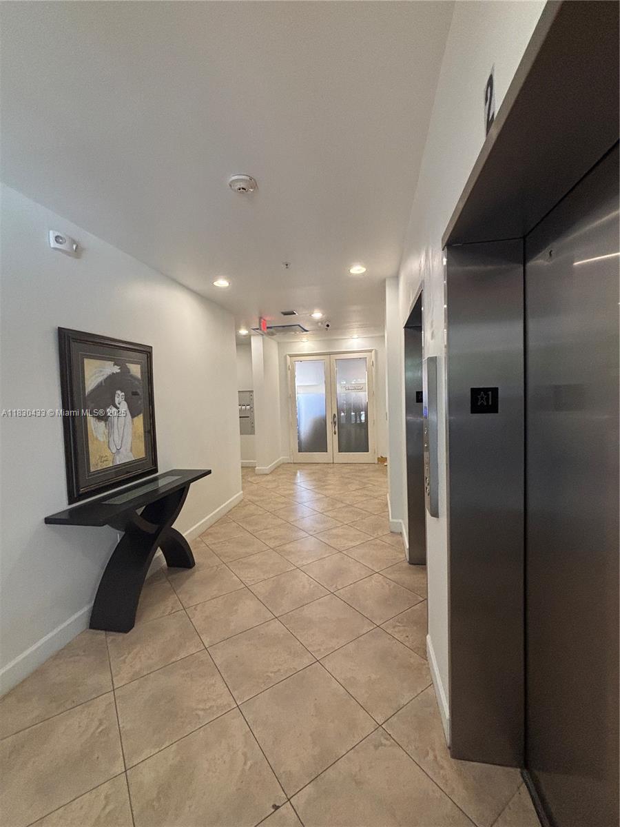 2630 SW 28th St # 34