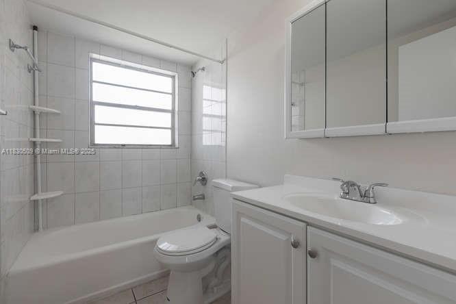 7725 SW 86th St # 313 Unit: A1-313