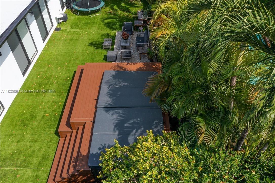 1320 N Biscayne Point Rd