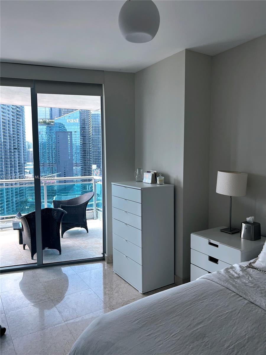 350 S Miami Ave Unit: 3302