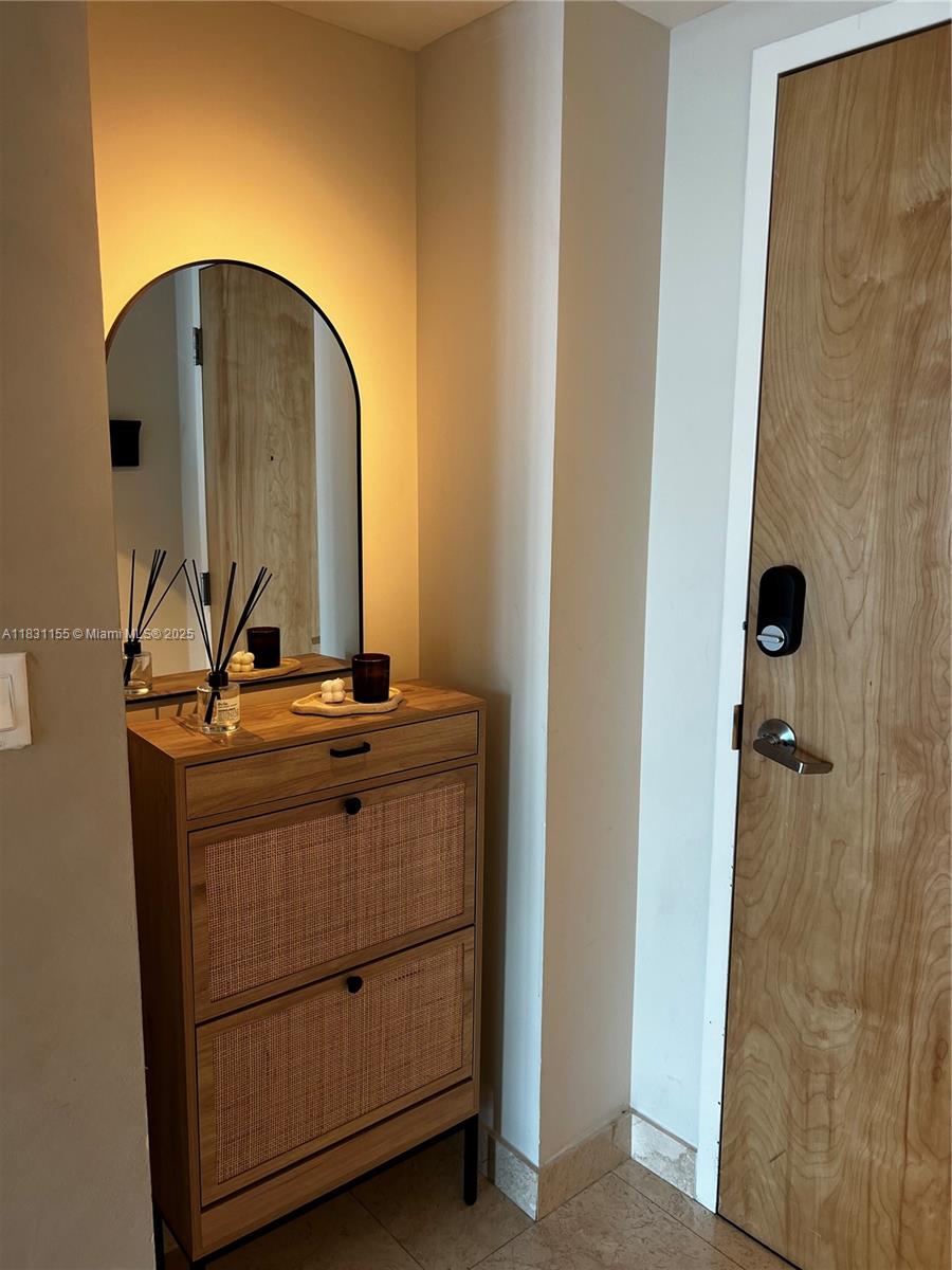 350 S Miami Ave Unit: 3302