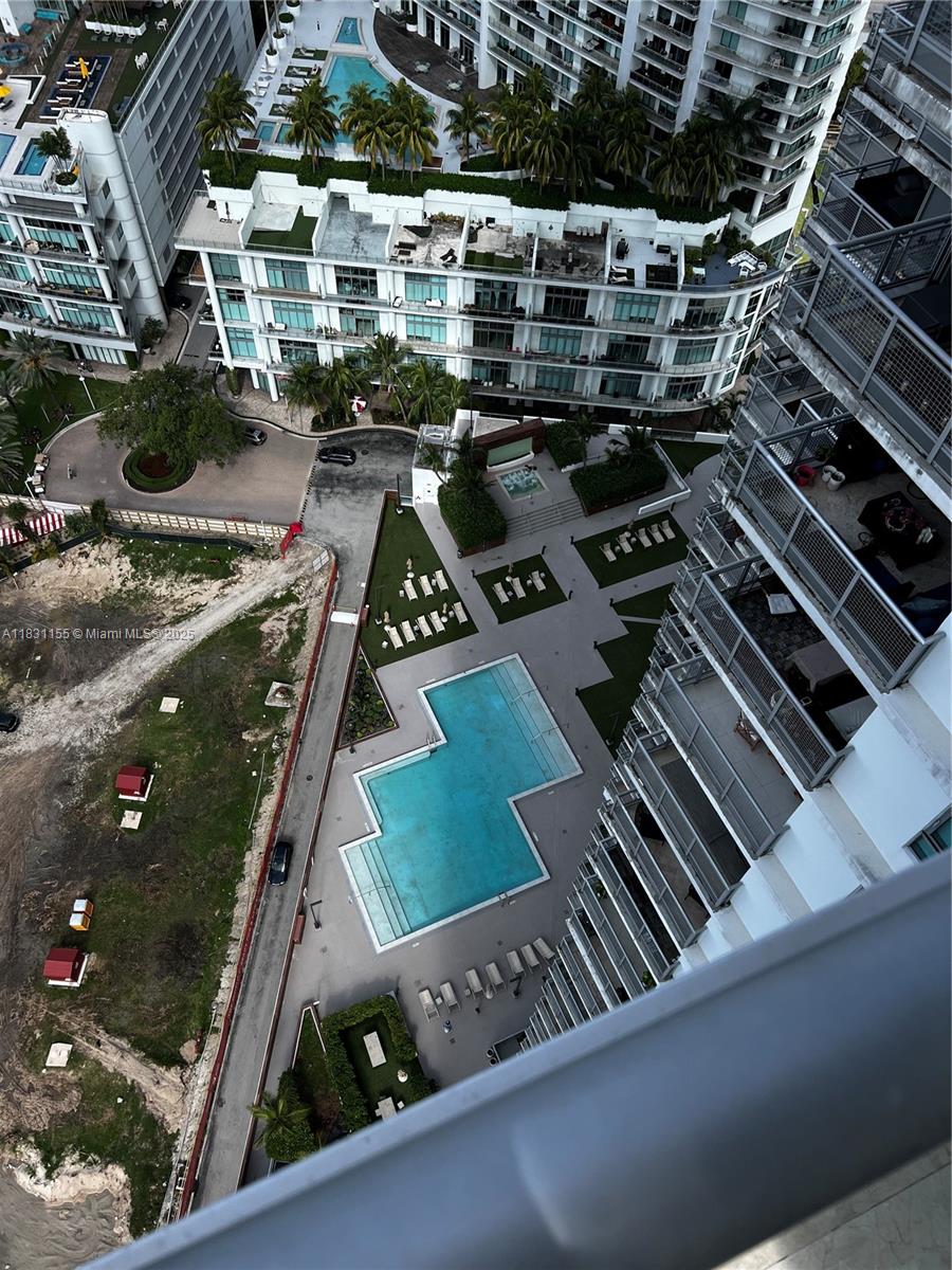 350 S Miami Ave Unit: 3302