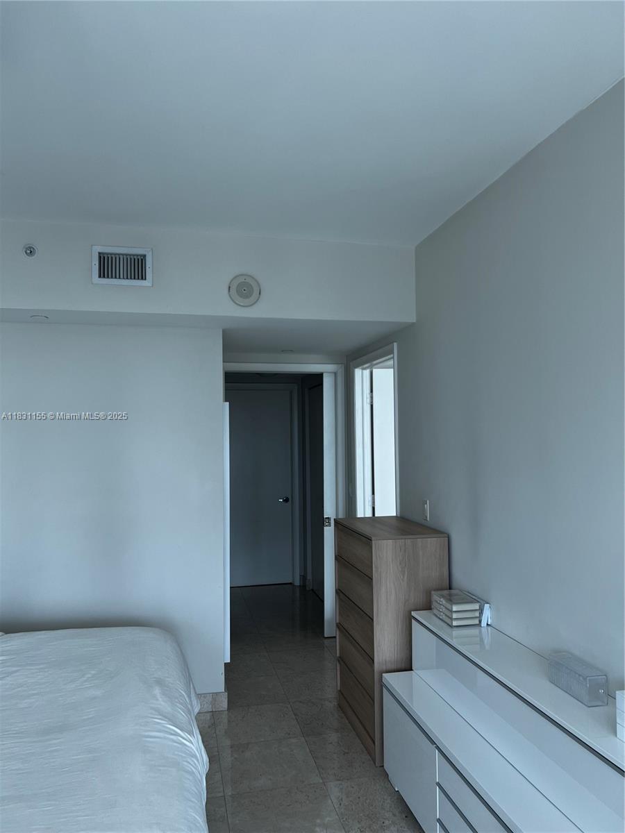 350 S Miami Ave Unit: 3302