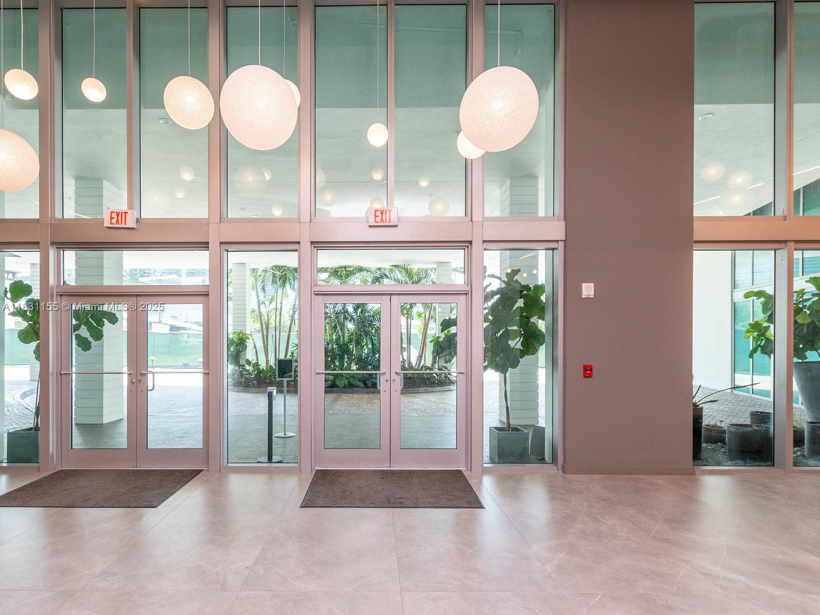 350 S Miami Ave Unit: 3302