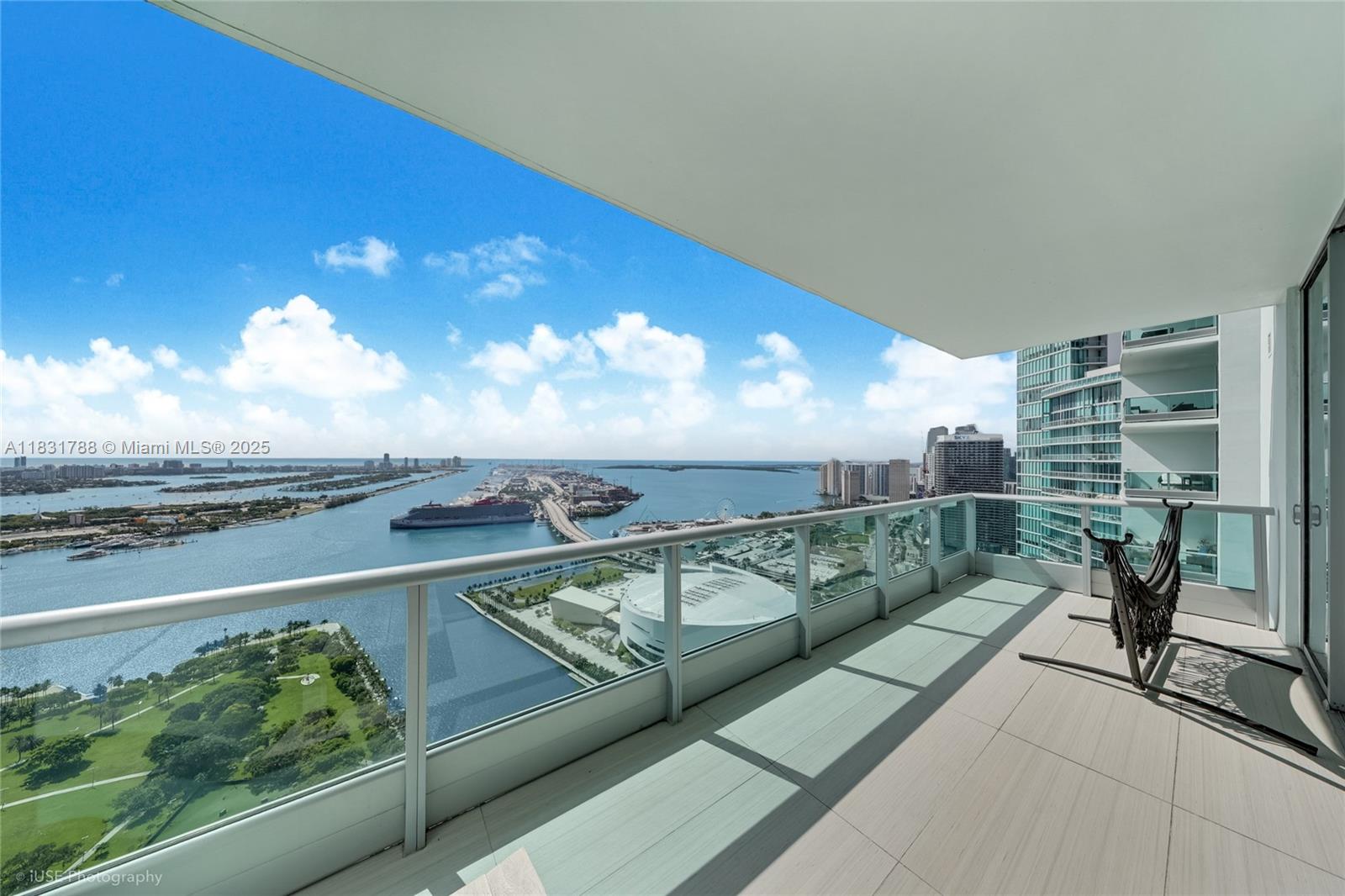 900 Biscayne Blvd # 5004