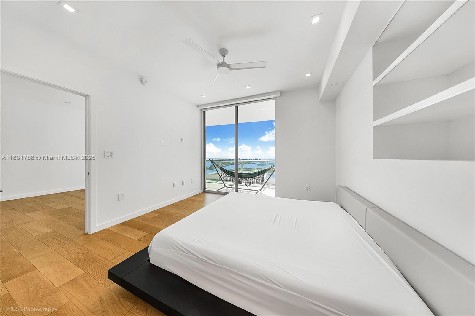 900 Biscayne Blvd # 5004