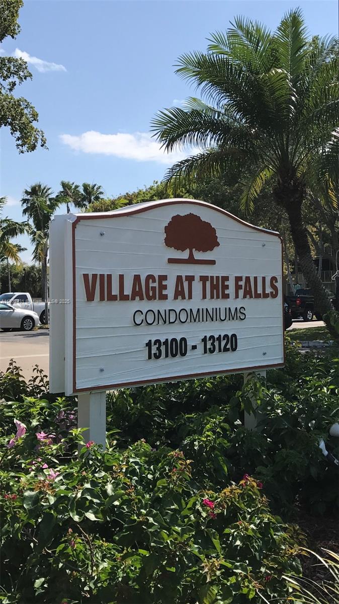 13120 SW 92 Ave # 319 Unit: B-319