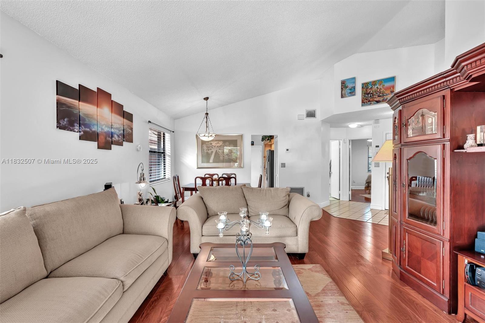 631 SW 113th Ave
