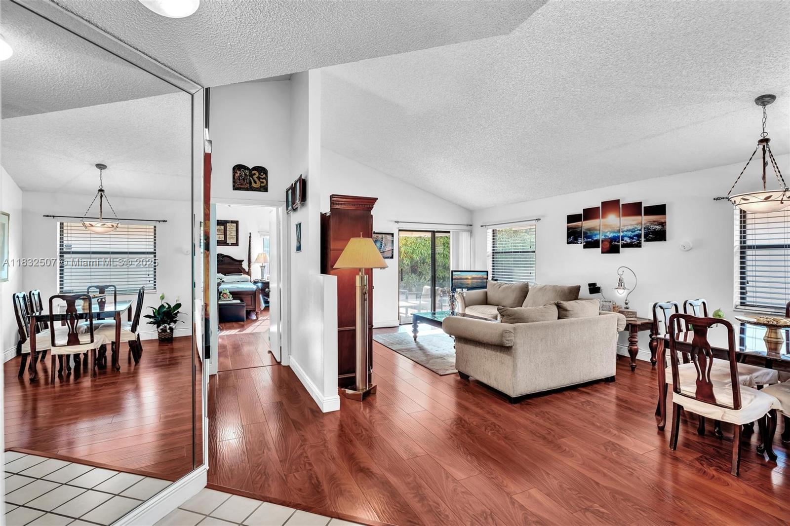 631 SW 113th Ave