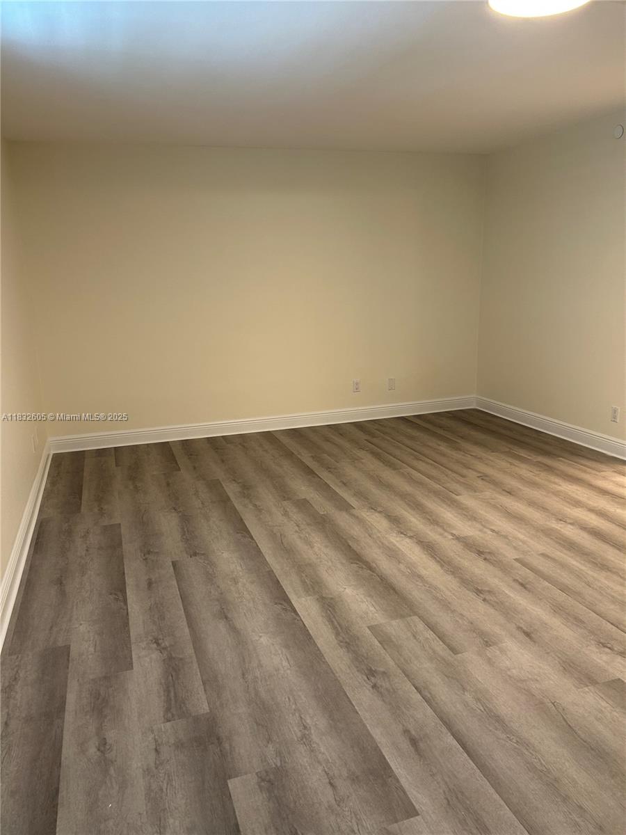609 Ocean Dr # 3G