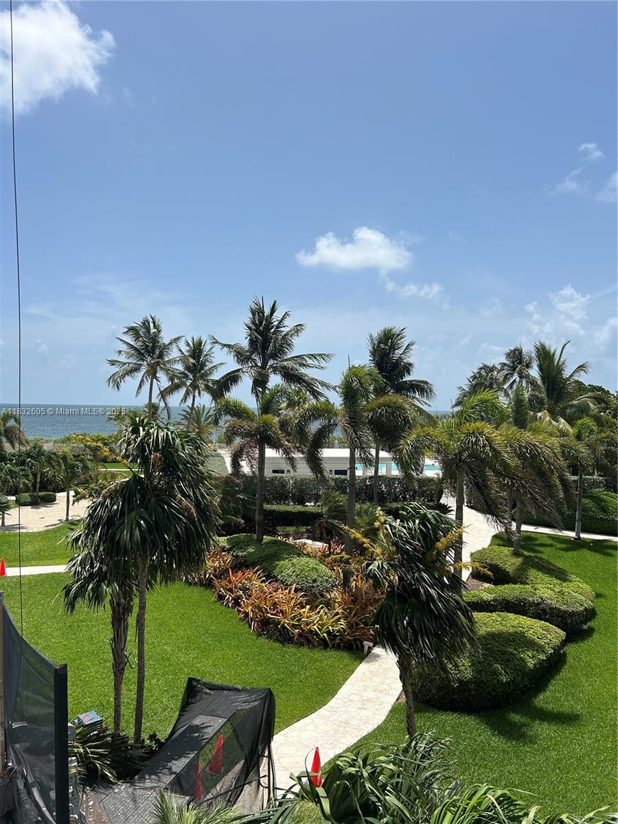 609 Ocean Dr # 3G