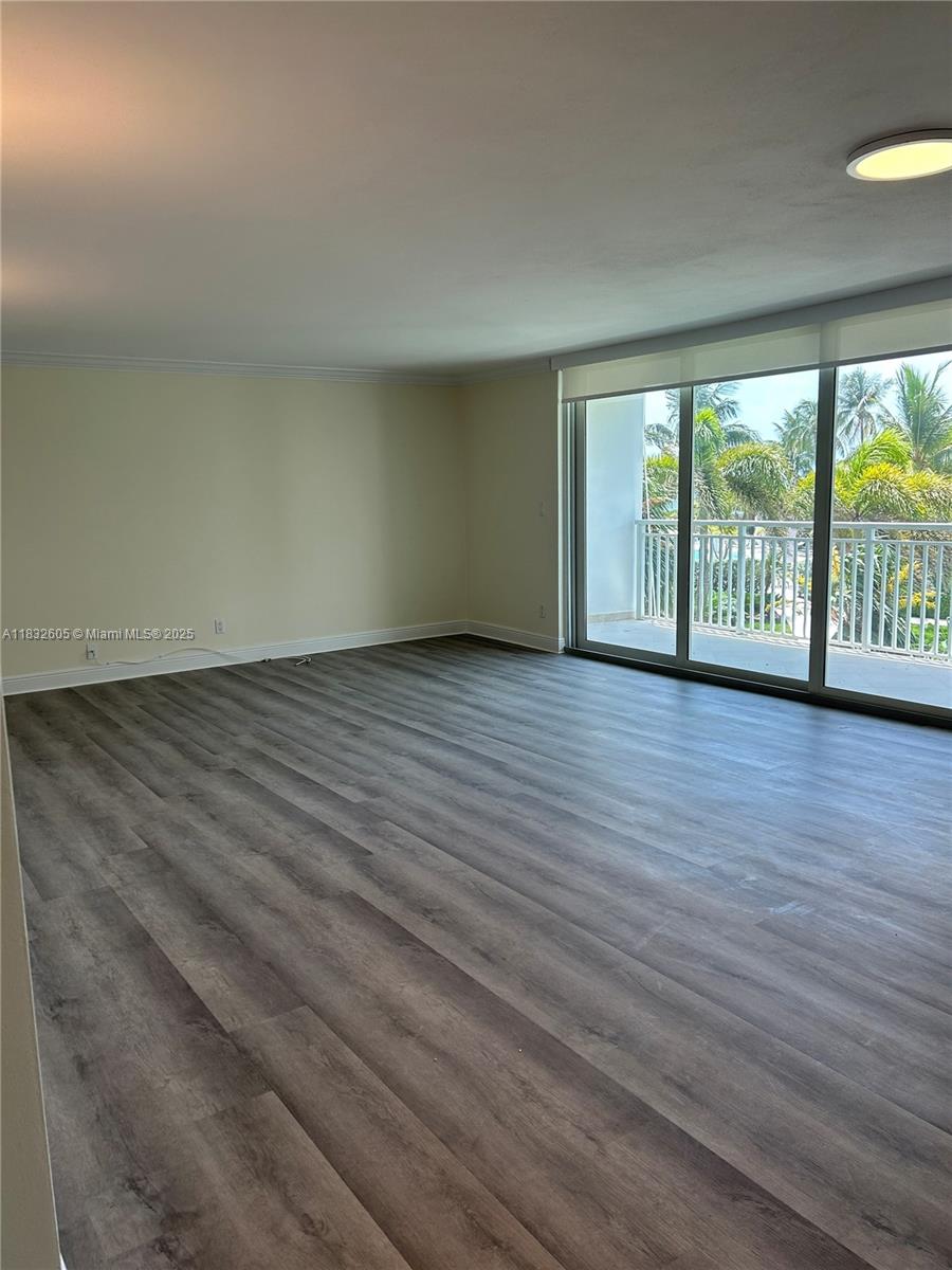 609 Ocean Dr # 3G