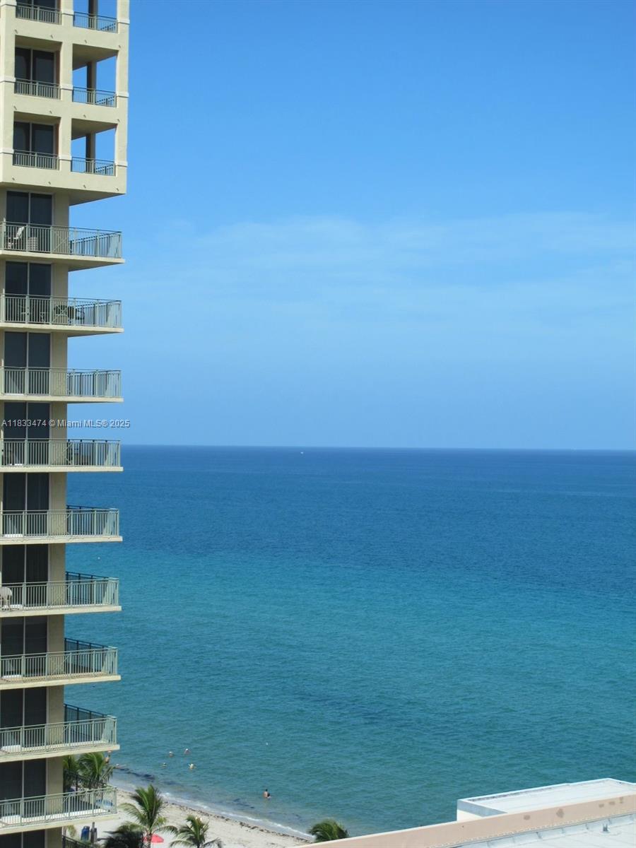 3140 S Ocean Dr # 1207