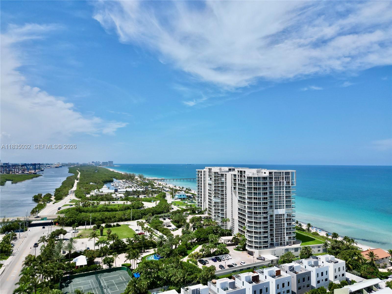 6051 N Ocean Dr # 404