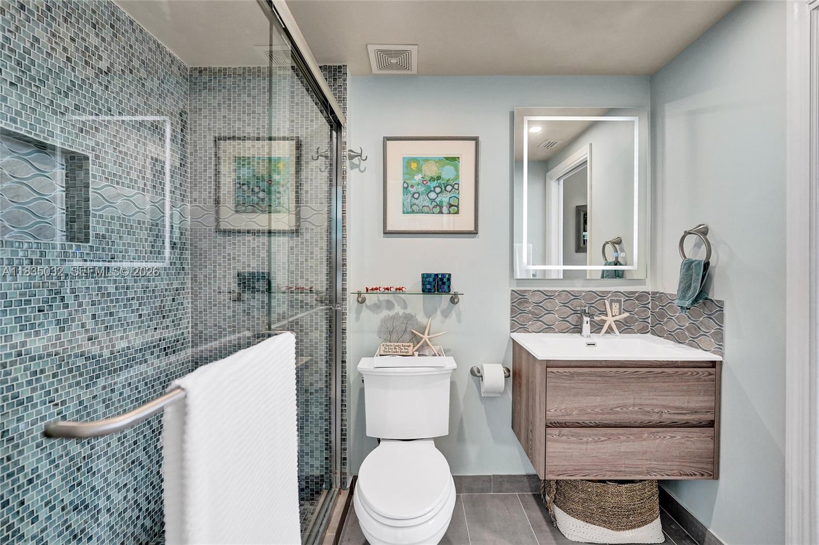 6051 N Ocean Dr # 404