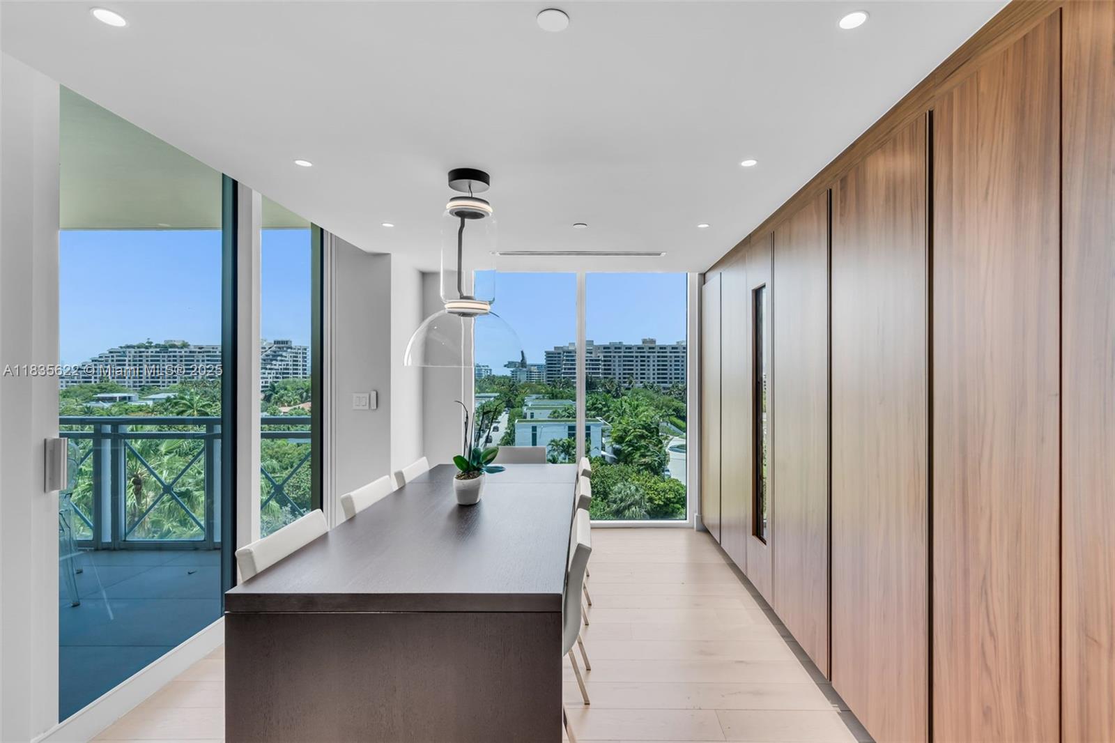 430 Grand Bay Dr # 608