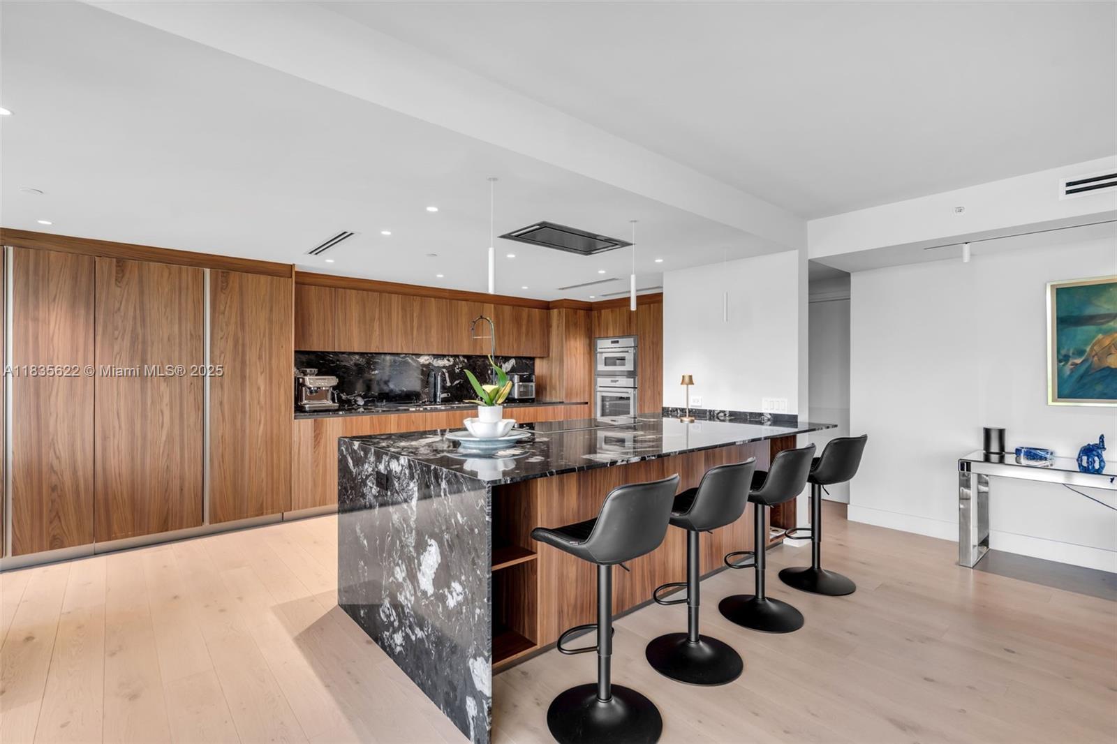 430 Grand Bay Dr # 608