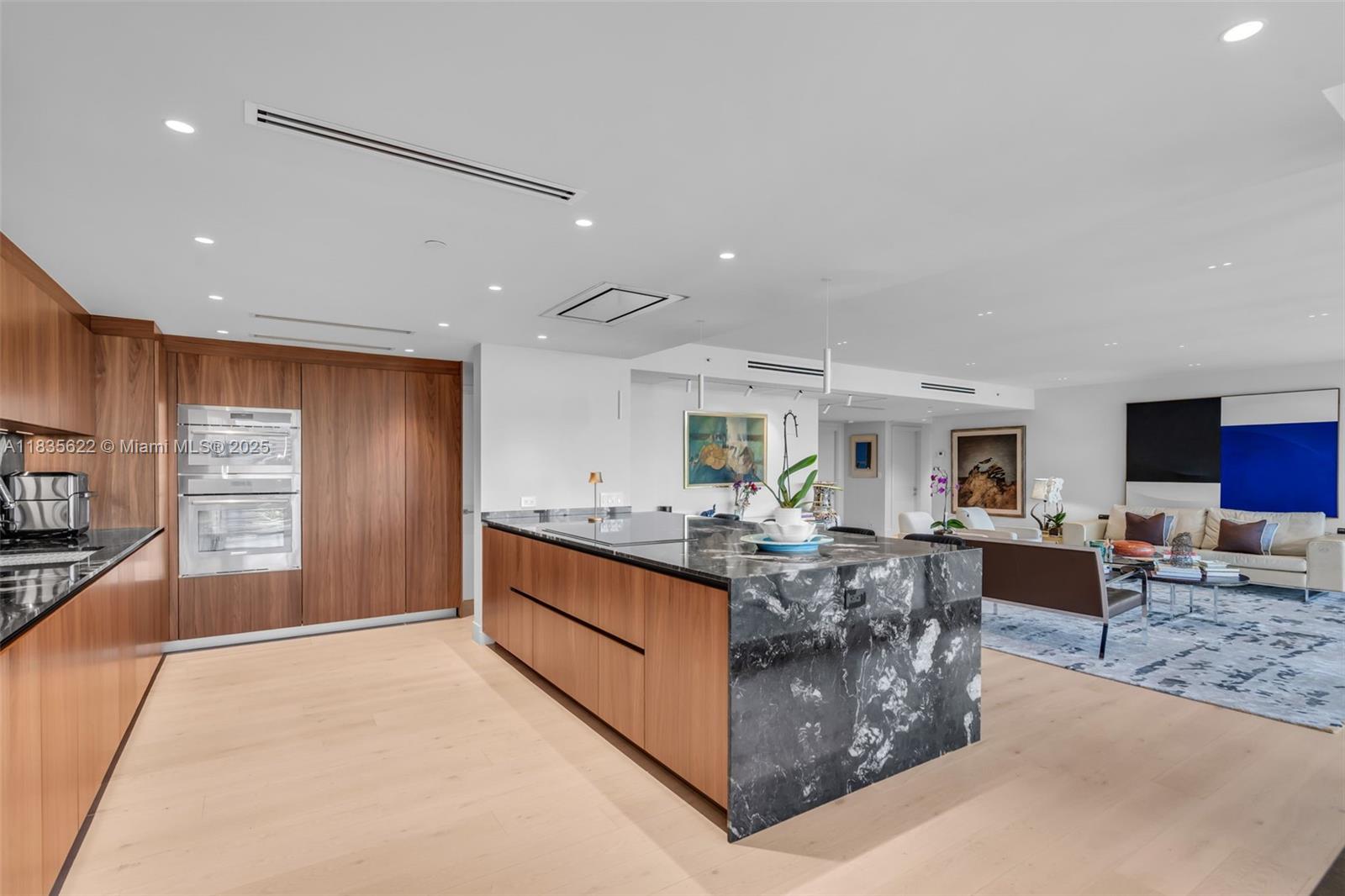 430 Grand Bay Dr # 608