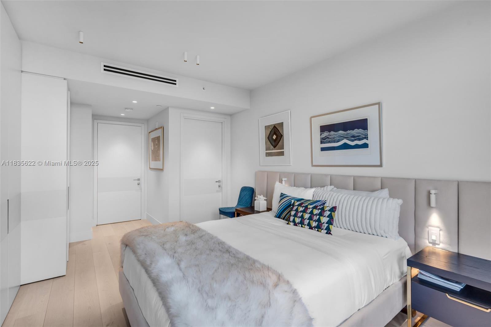 430 Grand Bay Dr # 608