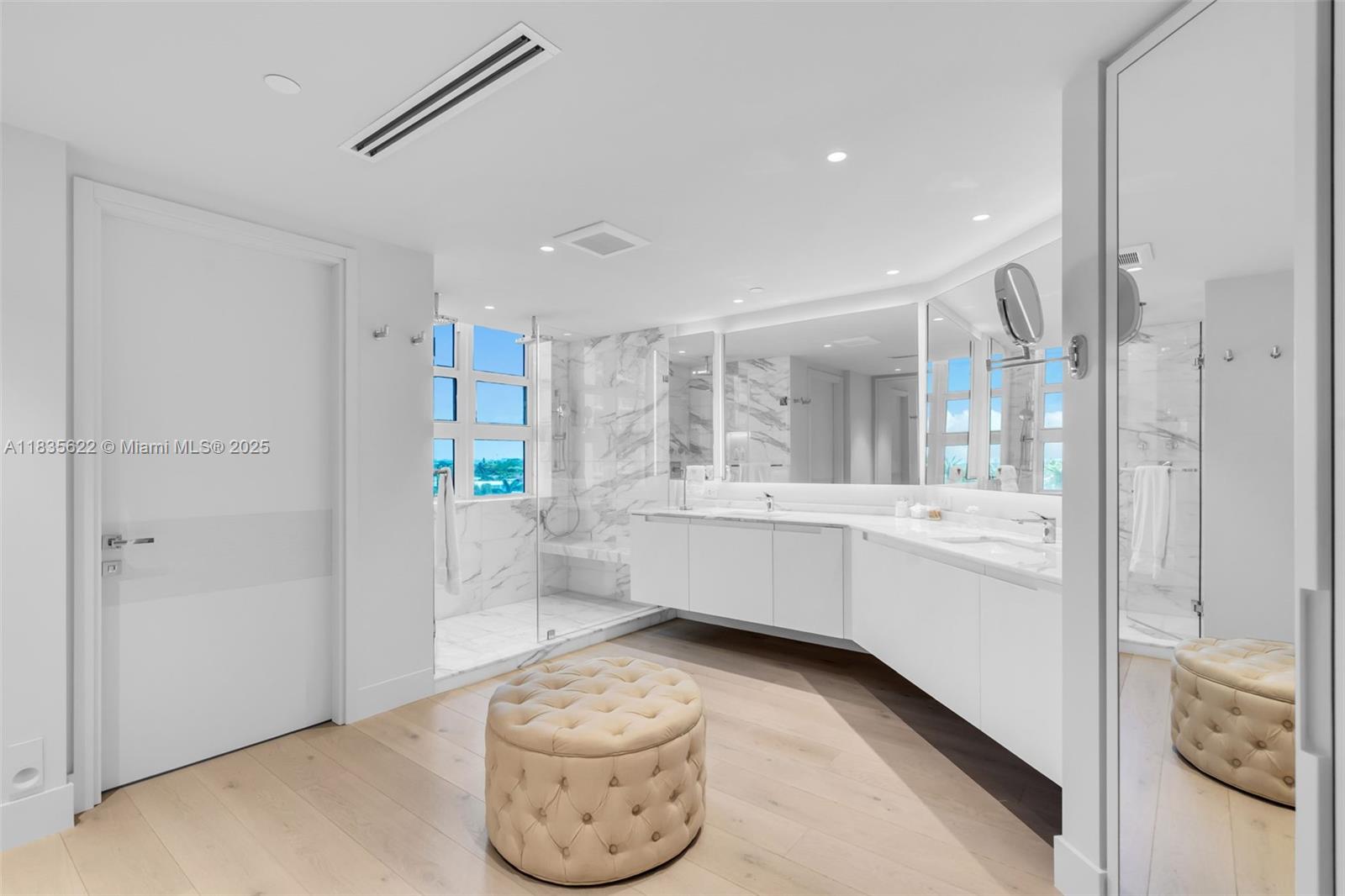 430 Grand Bay Dr # 608