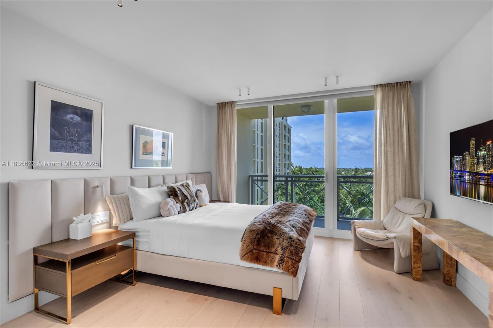 430 Grand Bay Dr # 608