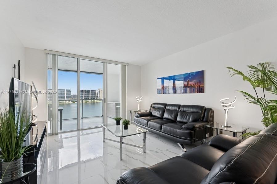 18100 N Bay Rd # 1108