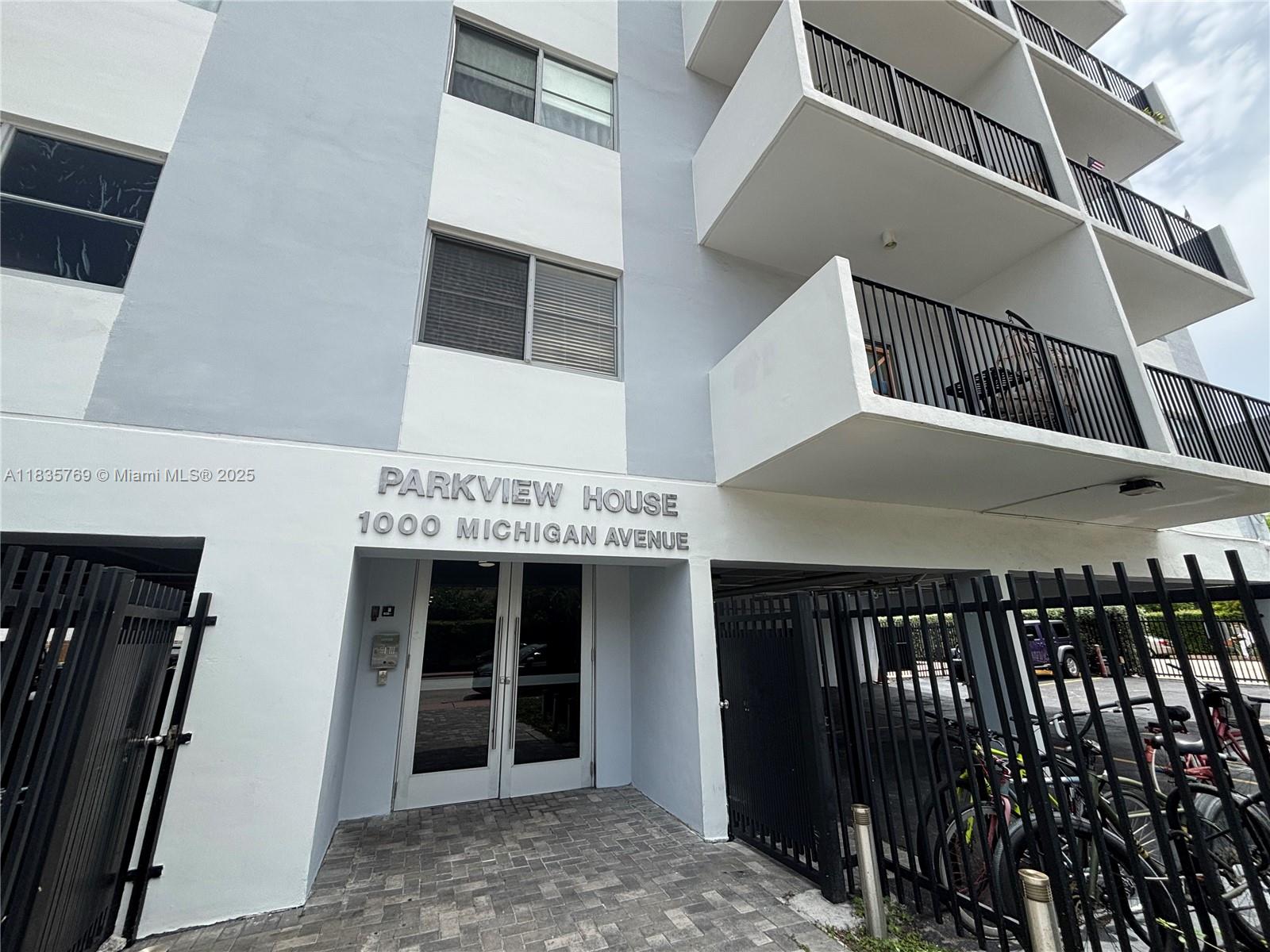 1000 Michigan Ave # 502