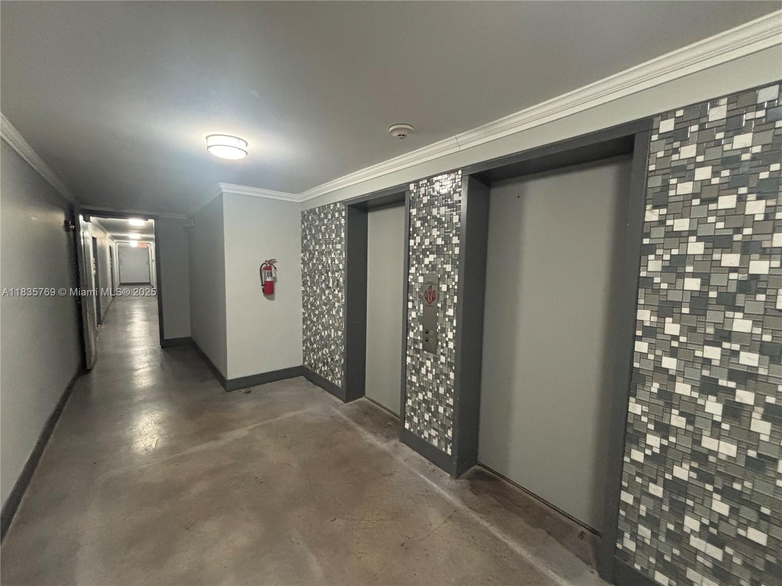 1000 Michigan Ave # 502