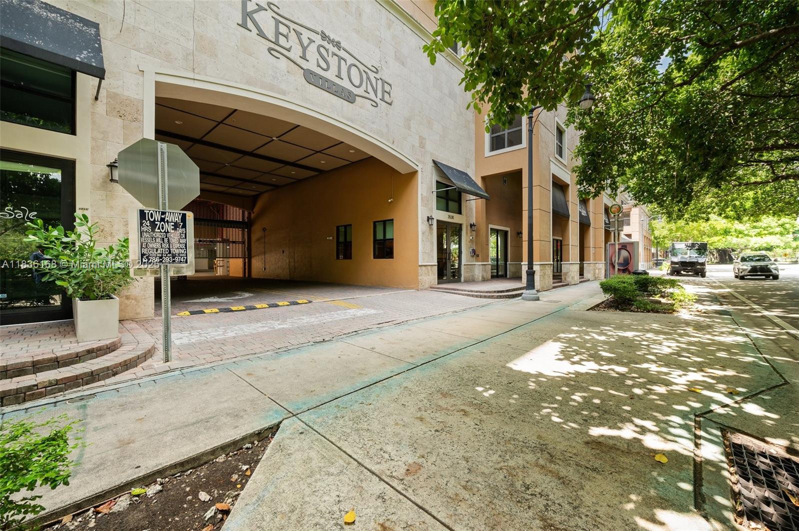 3530 SW 22nd St # 614