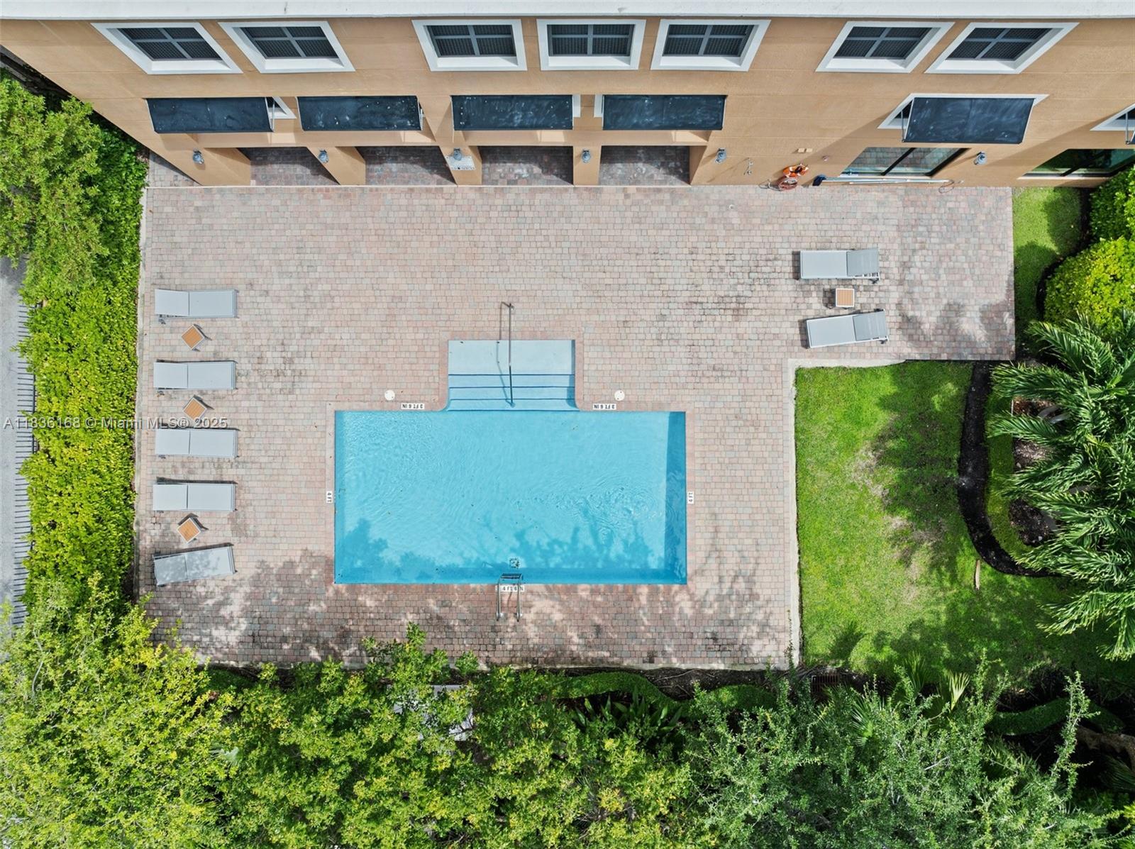 3530 SW 22nd St # 614